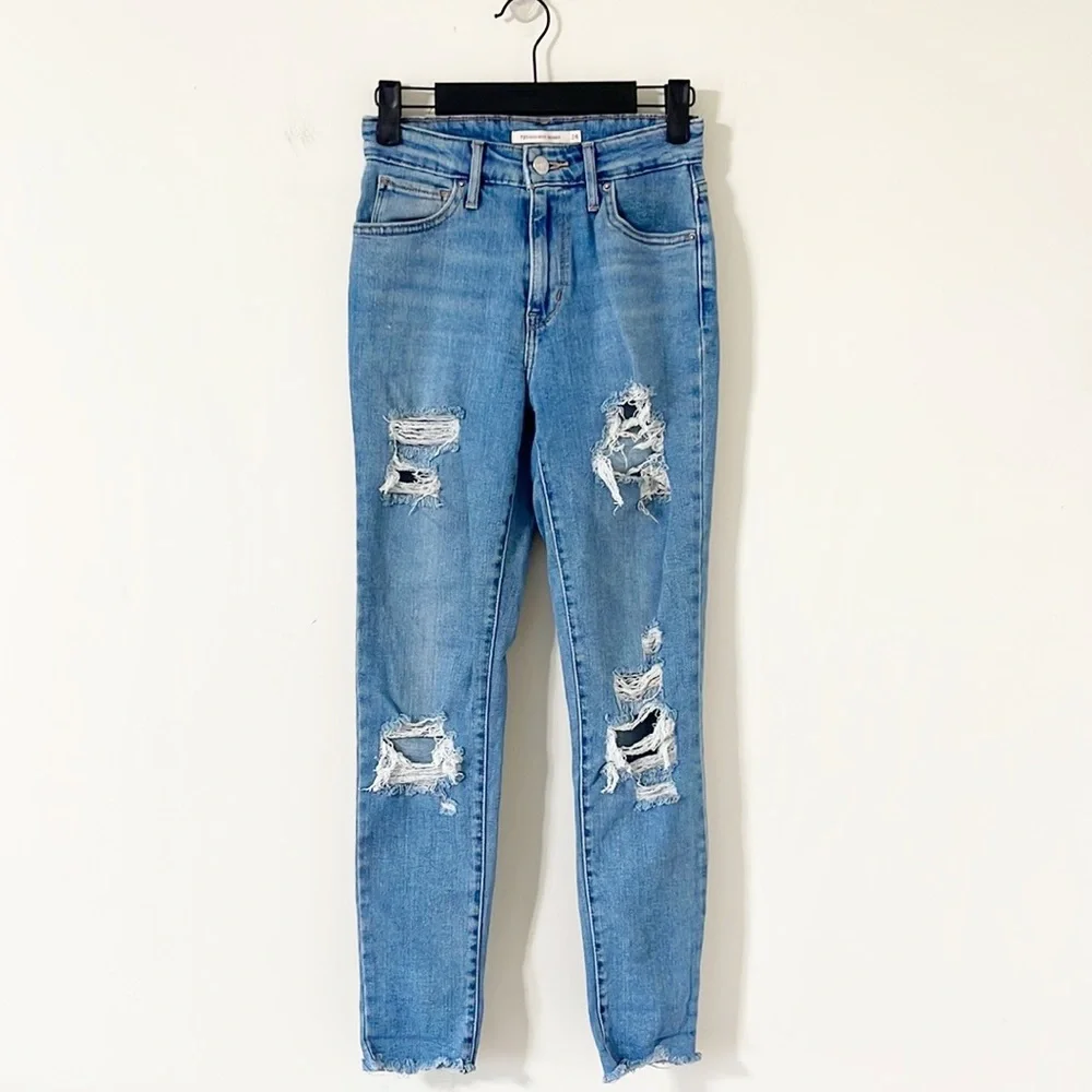 Levi's 721 High Rise Skinny Distressed Denim Jeans Size 24 - Picture 1 of 12